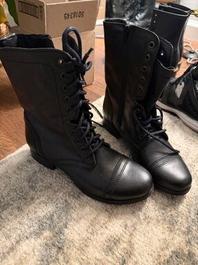 Steve Madden Black Lace-Up Combat Boots